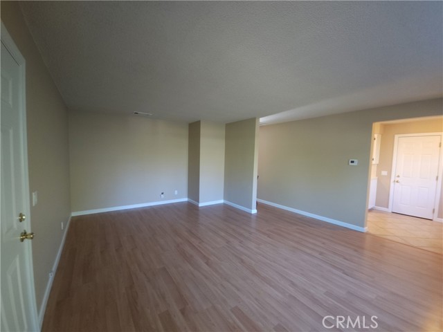 Detail Gallery Image 3 of 23 For 35187 Avenue C, Yucaipa,  CA 92399 - 2 Beds | 1 Baths