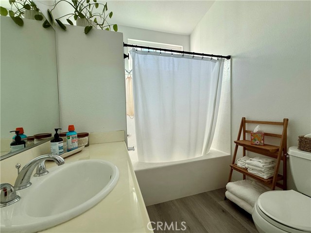 Detail Gallery Image 21 of 31 For 1641 Dimas Ct, Azusa,  CA 91702 - 2 Beds | 2/1 Baths