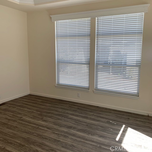 2193 Los Feliz Drive, 50 photo 7