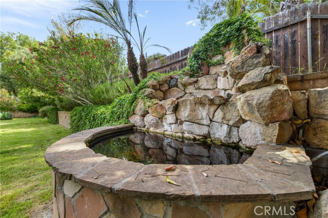 2458 Fawn Creek Lane, Escondido, California 92026, 3 Bedrooms Bedrooms, ,2 BathroomsBathrooms,Residential,For Sale,Fawn Creek Lane,SW24110804