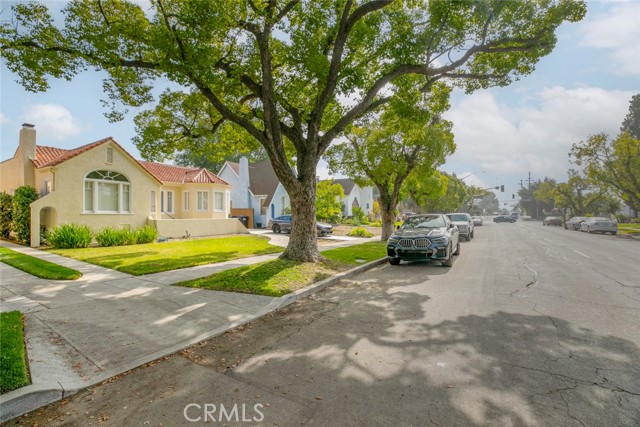 Detail Gallery Image 23 of 23 For 914 a Geneva, Glendale,  CA 91207 - 2 Beds | 2 Baths