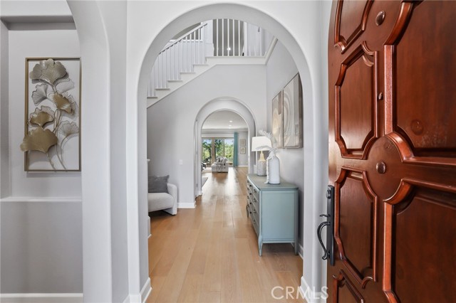 Detail Gallery Image 3 of 71 For 106 Long Fence, Irvine,  CA 92602 - 4 Beds | 4/1 Baths