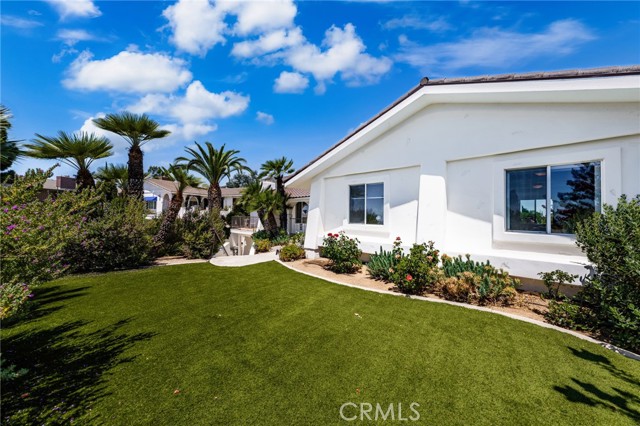 2525 Jonquil Drive, Upland CA: https://media.crmls.org/medias/f97225e5-8b36-47a9-b2ce-d6b4af6a8d40.jpg
