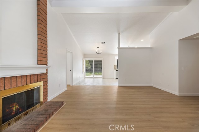 24185 Rimview Road, Moreno Valley CA: https://media.crmls.org/medias/f972733b-90c0-4d37-84bb-5e3406beeb07.jpg