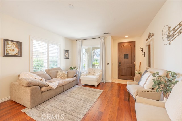 Detail Gallery Image 34 of 43 For 28692 Placerview, Saugus,  CA 91390 - 4 Beds | 3 Baths