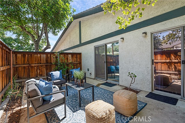 1030 Royal Oaks Drive, Monrovia CA: https://media.crmls.org/medias/f9735ee8-e12e-4b95-9844-f159fbd9c40f.jpg