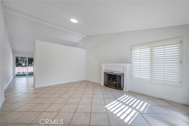 Detail Gallery Image 9 of 27 For 7335 E Calle Granada, Anaheim Hills,  CA 92808 - 3 Beds | 2 Baths