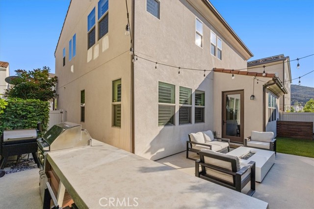 722 Gemstone Drive, San Marcos CA: https://media.crmls.org/medias/f97594c3-679f-4277-8a70-cb681593797d.jpg