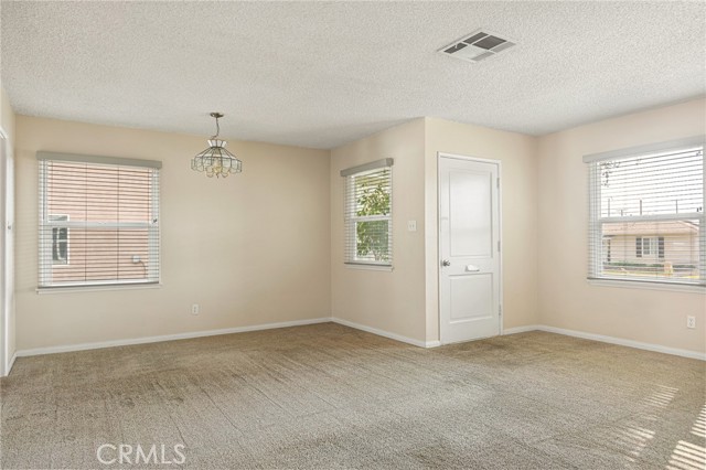 Detail Gallery Image 7 of 24 For 1340 Lomita Rd, San Bernardino,  CA 92405 - 3 Beds | 1 Baths