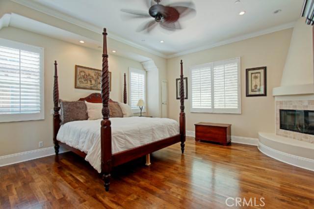 216 Irena Avenue, Redondo Beach, California 90277, 3 Bedrooms Bedrooms, ,3 BathroomsBathrooms,Residential,Sold,Irena,SB14153264