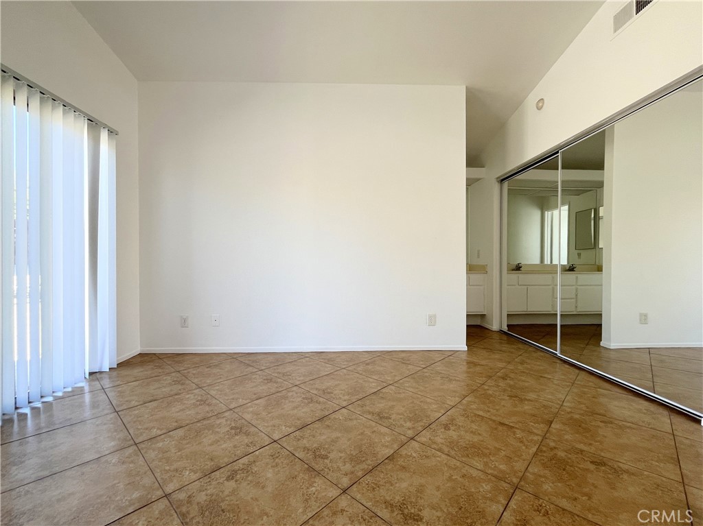 MLS #IG25263061 image #11