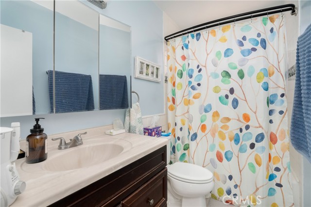 2615 Curtis Avenue, Redondo Beach CA: https://media.crmls.org/medias/f976a67b-2a9c-4e1b-9ab7-7ab496625997.jpg