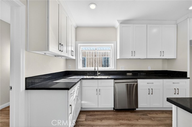 Detail Gallery Image 9 of 26 For 8734 Dalton, Los Angeles,  CA 90047 - 3 Beds | 2 Baths