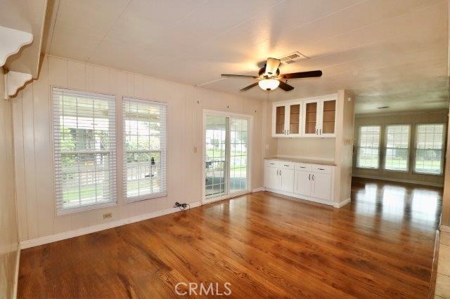 Detail Gallery Image 20 of 43 For 14036 Lake View Dr #143,  La Mirada,  CA 90638 - 2 Beds | 2 Baths