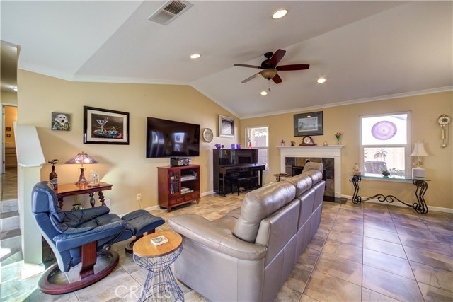 Detail Gallery Image 7 of 34 For 406 Spanish Moss Ln, Arroyo Grande,  CA 93420 - 3 Beds | 2 Baths