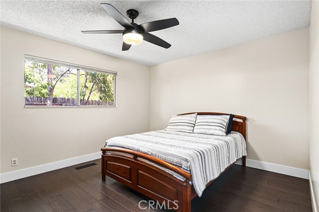 Detail Gallery Image 23 of 40 For 1702 Oak Vista Avenue, Chico,  CA 95926 - 3 Beds | 2 Baths