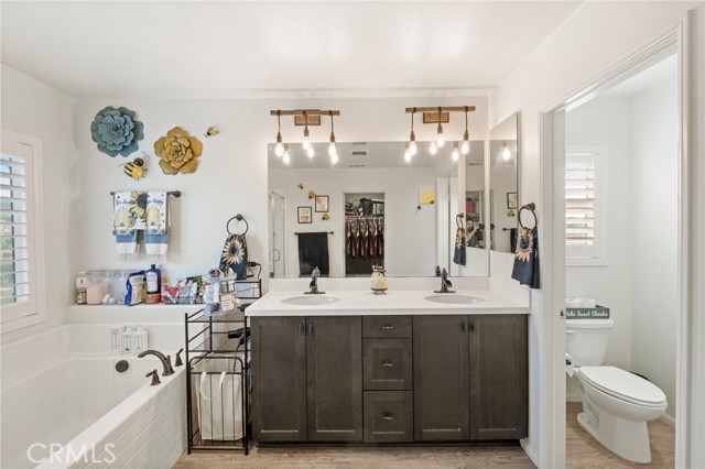 Detail Gallery Image 32 of 69 For 30205 Big Country Dr, Menifee,  CA 92584 - 5 Beds | 4 Baths