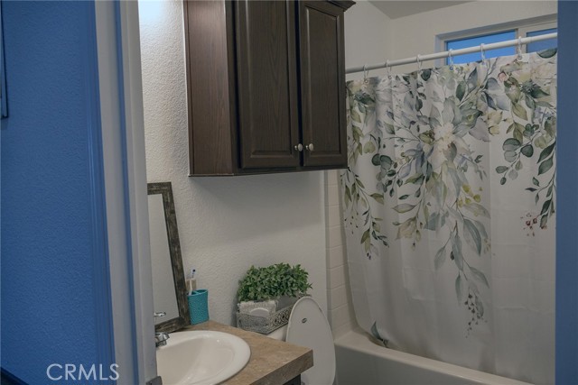 Detail Gallery Image 11 of 15 For 2499 E Gerard #123,  Merced,  CA 95341 - 3 Beds | 2 Baths