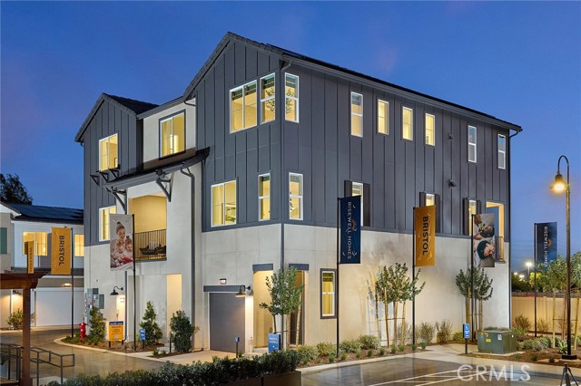 Front Image Thumbnail for CROC26031539