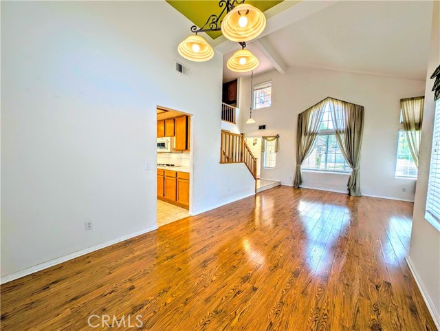 7754 Fox Tail Court, Highland CA: https://media.crmls.org/medias/f9798262-defe-446d-8816-5a30c59952b0.jpg
