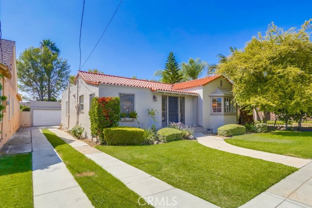 552 N Pine St, Orange, CA 92867