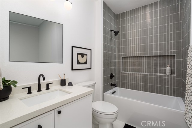 Detail Gallery Image 16 of 24 For 91 Woodcrest Ln, Aliso Viejo,  CA 92656 - 3 Beds | 2/1 Baths