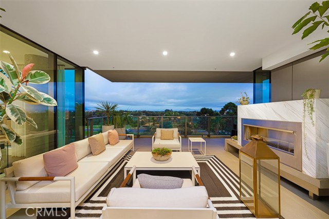 2855 5th Avenue, San Diego CA: https://media.crmls.org/medias/f97b57a6-242e-4434-97e1-0508d3a4b88a.jpg