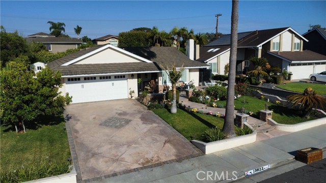 18822 Lister Lane, Huntington Beach CA: https://media.crmls.org/medias/f97bf60f-855c-4644-98b9-2f45dd50d660.jpg