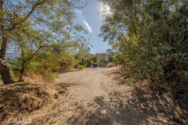 34689 Whispering Springs Lane, Tollhouse CA: https://media.crmls.org/medias/f97c6ea4-1360-4224-bddf-7cb1474ef510.jpg