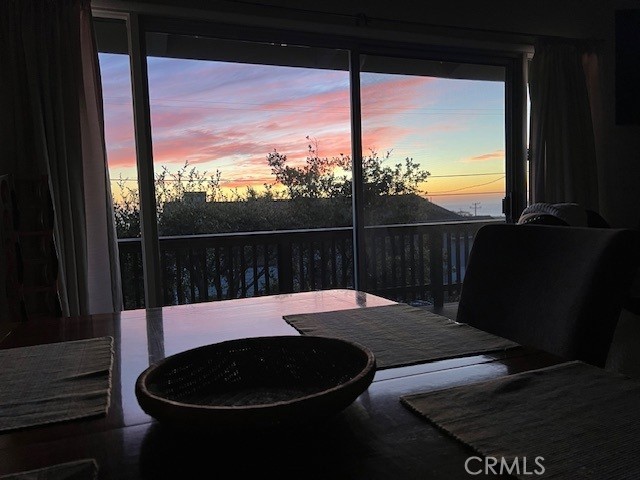 Detail Gallery Image 11 of 44 For 1950 Oxford Ave, Cambria,  CA 93428 - 3 Beds | 2 Baths