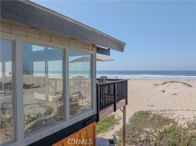 Detail Gallery Image 4 of 58 For 1612 Strand, Oceano,  CA 93445 - 4 Beds | 3 Baths