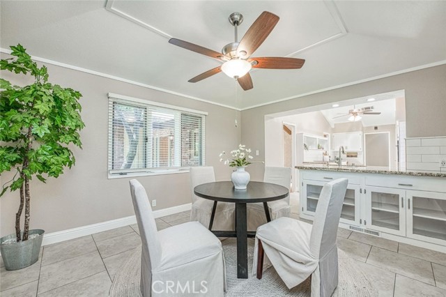 1590 W Escalon Avenue, Fresno CA: https://media.crmls.org/medias/f97dbf34-943e-49b0-999c-e56eed155f3a.jpg