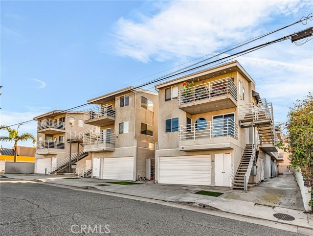 Detail Gallery Image 23 of 25 For 712 5th St, Hermosa Beach,  CA 90254 - 2 Beds | 2 Baths