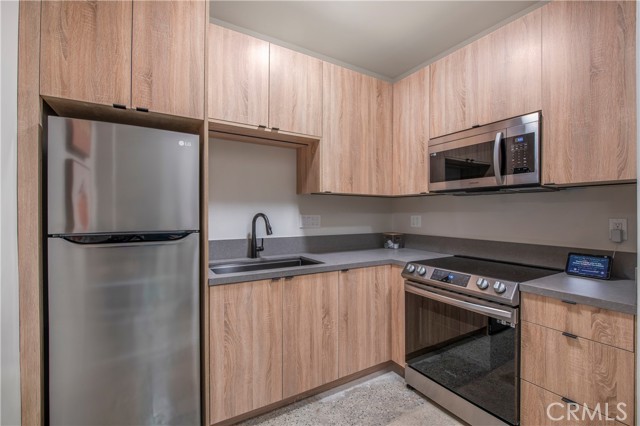  Commercial for Sale in Playa del Rey, California
