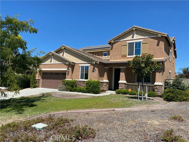 Detail Gallery Image 1 of 23 For 23340 Rhinestone Ct, Wildomar,  CA 92595 - 5 Beds | 3 Baths