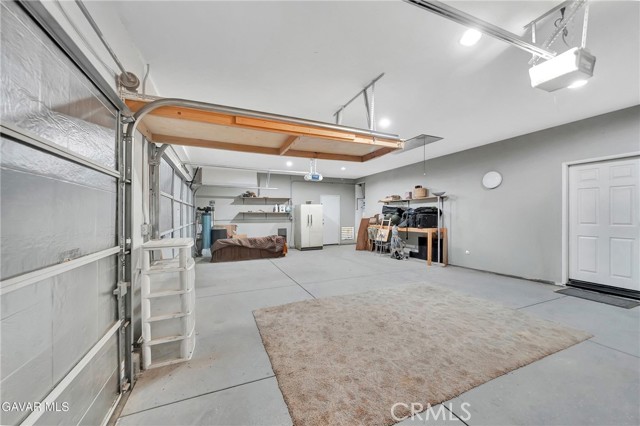 Detail Gallery Image 28 of 56 For 2354 Crimson, Rosamond,  CA 93560 - 4 Beds | 2/1 Baths