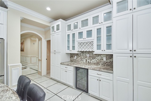 Detail Gallery Image 21 of 30 For 15446 Skyridge Dr, Riverside,  CA 92503 - 5 Beds | 6 Baths