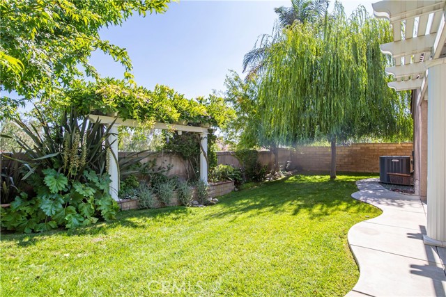 1224 Mallorca Street, Upland CA: https://media.crmls.org/medias/f982915f-6a4f-45f0-bad6-460d9d9f9ade.jpg