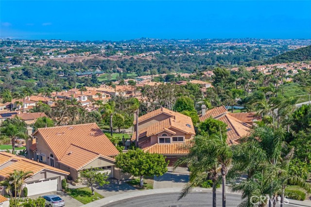 Detail Gallery Image 14 of 19 For 30382 Anamonte, Laguna Niguel,  CA 92677 - 4 Beds | 3 Baths