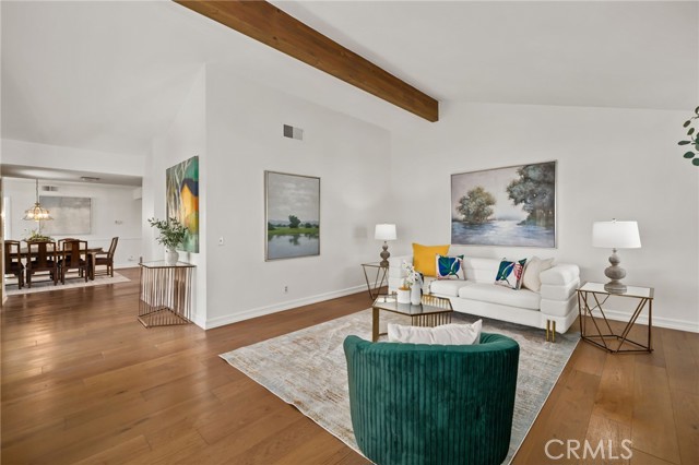 Detail Gallery Image 8 of 62 For 860 Calle Del Sol, Upland,  CA 91784 - 3 Beds | 3 Baths