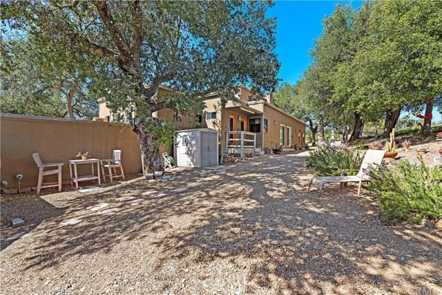 10950 Fox Springs Road, Murrieta CA: https://media.crmls.org/medias/f9838f84-a86c-4d58-8005-8b55f56739d3.jpg