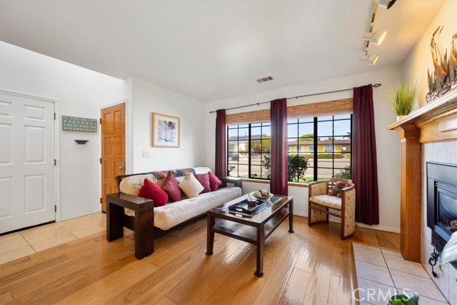 Detail Gallery Image 8 of 32 For 1092 Baden Ave, Grover Beach,  CA 93433 - 3 Beds | 2/1 Baths