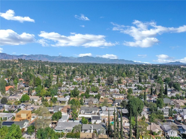 Detail Gallery Image 32 of 33 For 10020 Mason Ave, Chatsworth,  CA 91311 - 3 Beds | 2 Baths