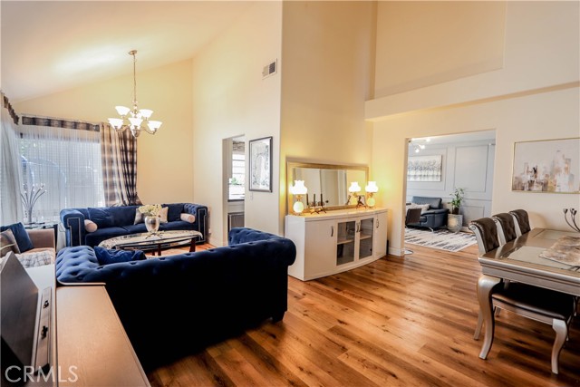 41 Pasada Valiente, Rancho Santa Margarita CA: https://media.crmls.org/medias/f983e40a-2efb-44a3-ac8a-9a6b2fc79bc8.jpg