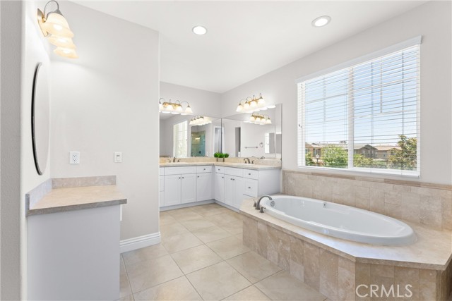 Detail Gallery Image 27 of 49 For 679 E Boxwood Ln, Azusa,  CA 91702 - 5 Beds | 4/1 Baths