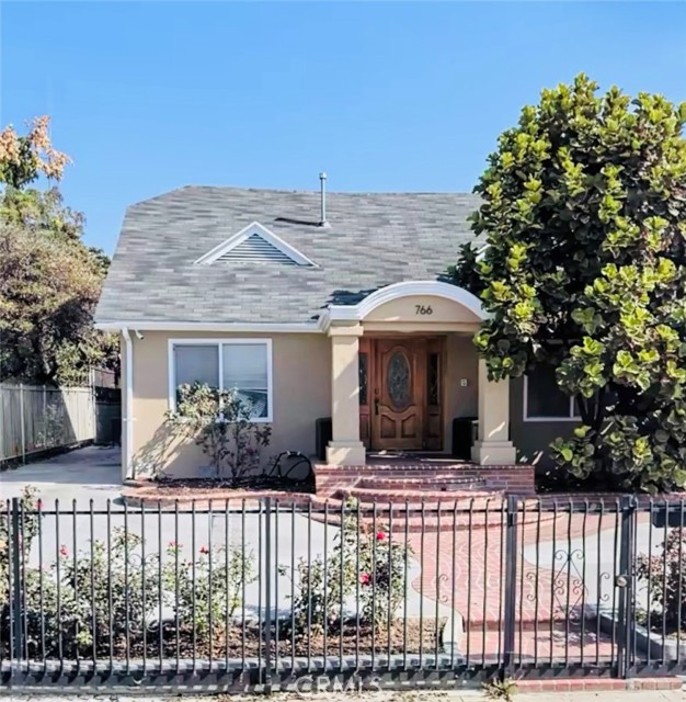 Detail Gallery Image 1 of 1 For 768 N Alexandria, Los Angeles,  CA 90029 - 1 Beds | 1 Baths