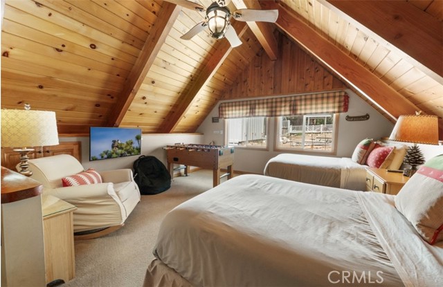 653 Temple Lane, Big Bear Lake CA: https://media.crmls.org/medias/f984555b-a04b-48b8-bac7-778f8dd2188b.jpg
