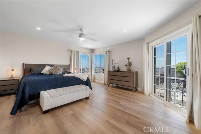 752 W 23rd St, San Pedro CA: https://media.crmls.org/medias/f9853b48-9bea-4930-b2d6-a88966cd57f1.jpg