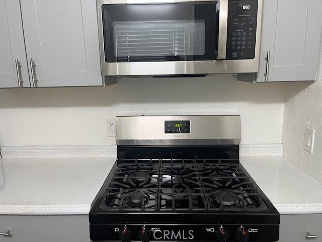 Image 10 of 23 For 36957 Melrose Drive 5