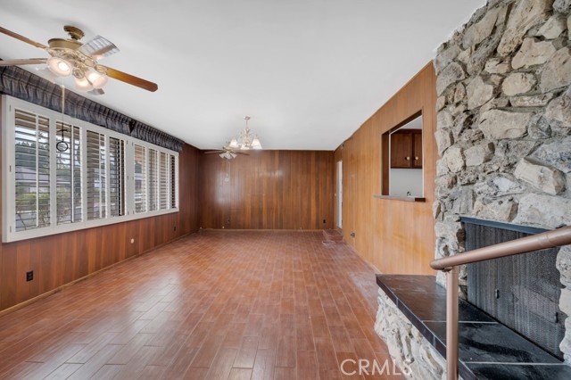 4469 Estrondo Drive photo 5